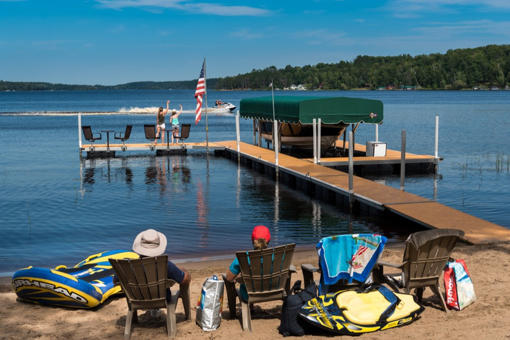 FLOE Floating Docks Lakeshore Equipment Company
